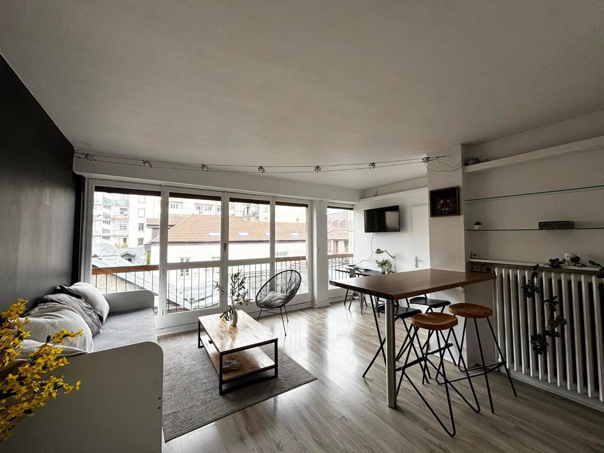 Appartement Hypercentre A 2 Min Du Lac Annecy Extérieur photo